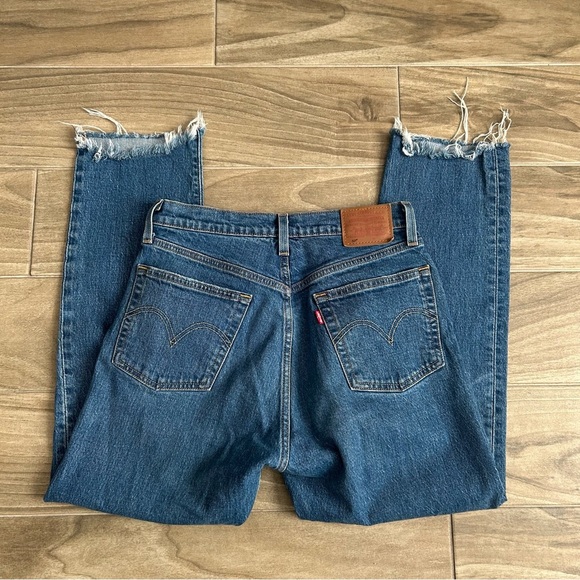 Levi’s 501 Jeans - Picture 7 of 8